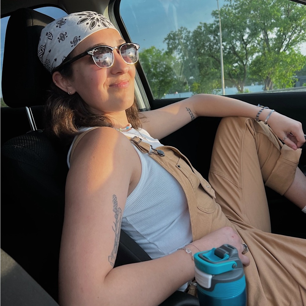 Meet your Posher, Solana